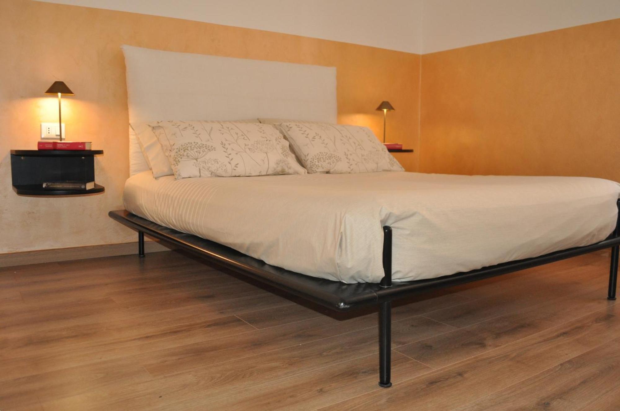 Vittoria Suite Di Charme Milan Exterior photo
